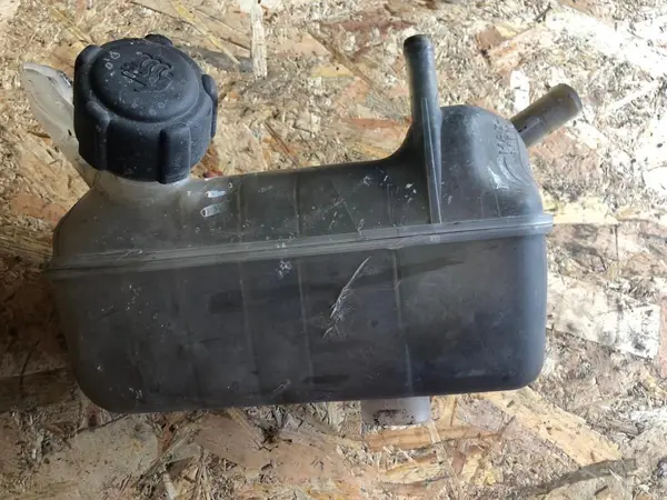 Vas expansiune 8200273157 Renault Megane 2 (2003-2008) 1.9 tdci