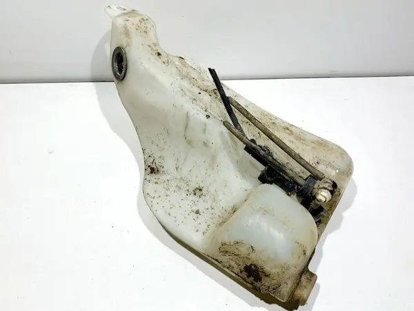 Vas lichid parbriz 289100014R Renault Megane 3 (2008-2012) 1.5 dci K9K 834