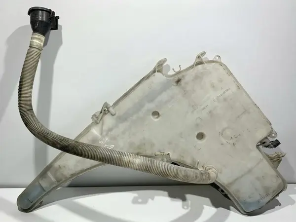 Vas lichid parbriz 7124231 BMW Seria 1 LCI (2008-2011) (E81,E87) 2.0d; 2.0d N47D20C 184 cp