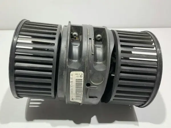 Ventilator habitaclu 272109961R Renault Grand Scenic 3 (2009-2011)