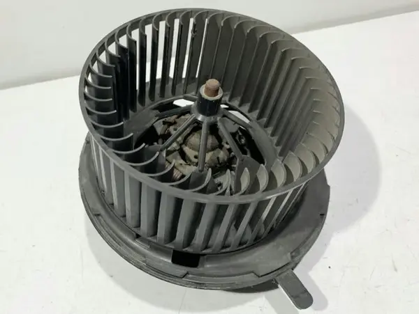 Ventilator habitaclu 3C1820015Q Skoda Superb 2 (2008-2013)