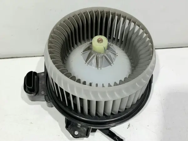 Ventilator habitaclu AV272700-8105 Toyota Corolla (2012-2018)