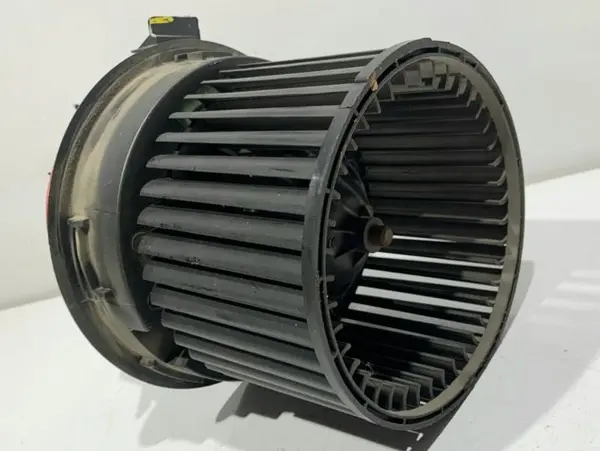Ventilator habitaclu N109038B Dacia Duster (2010-2017)