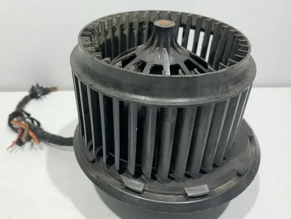 Ventilator habitaclu spate 7N0819021A Volkswagen Sharan (2010-2020) [7N]