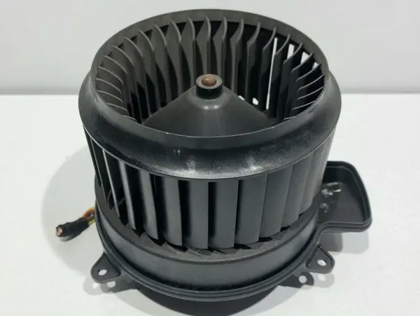 Ventilator habitaclu (volan dreapta) 4H2820021B Audi A8 (2009-2017) [4H] D4