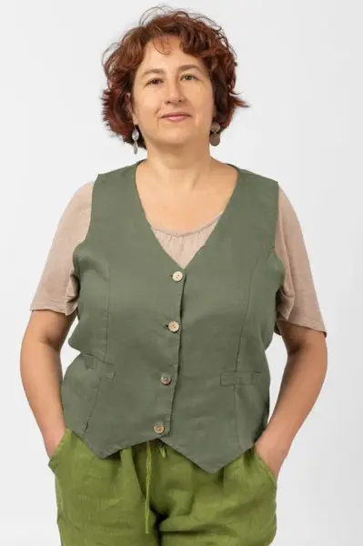 Vesta trendy din in cu colturi si nasturi de lemn, kaki