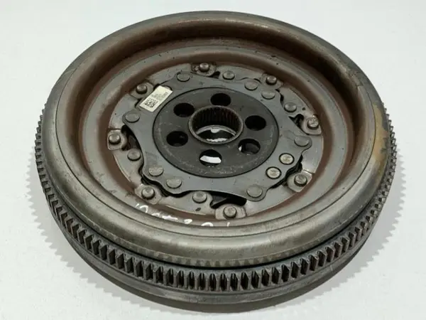 Volanta masa dubla luk 03L105266DE Skoda Superb 3 (2015-2019) 2.0 tdi CKFC; CRMB