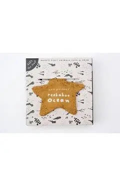 Wee Gallery: Peekaboo Ocean: Baby's First Crinkle Peek-A-Book - Lift the Flap! - Surya Sajnani