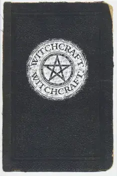 Witchcraft: A Beginners Guide to Witchcraft, Paperback/Sophie Cornish
