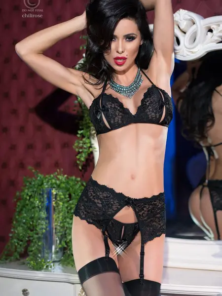 XL - Set trendy compus din sutien, chilot si portjartier CR 4220 Negru