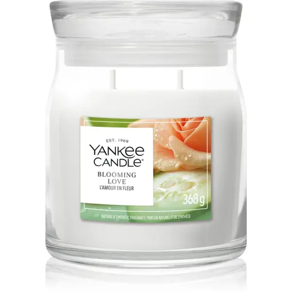 Yankee Candle Blooming Love lumânare parfumată 368 g