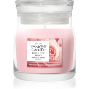 Yankee Candle Fresh Cut Roses lumânare parfumată Signature
