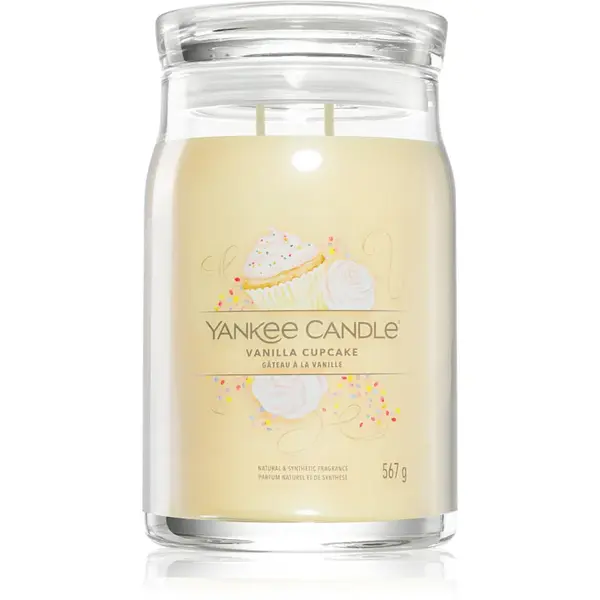 Yankee Candle Vanilla Cupcake lumânare parfumată Signature 567 g