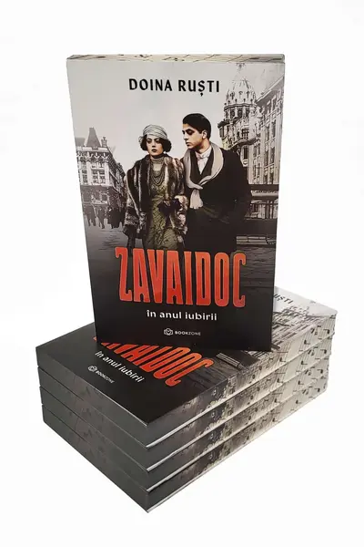 Zavaidoc în anul iubirii - PRINTED EDGES